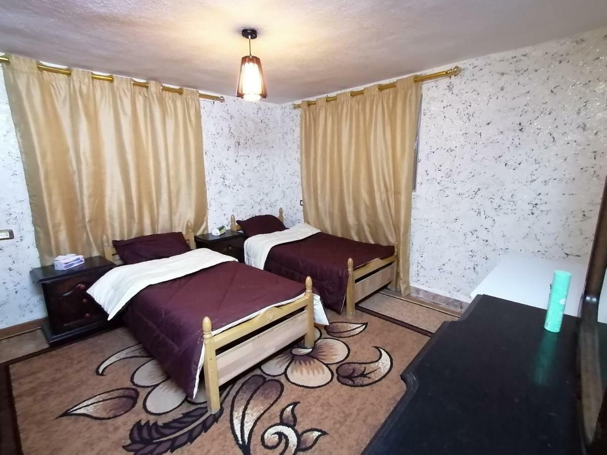 Mhna Guest House ‘Ajlūn Eksteriør billede